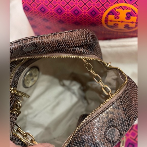 Tory Burch Python 🐍 Print Convertible Purse - Picture 7 of 8